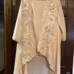 MOTHER/GRANDMOTHER OF THE BRIDE WEDDING DRESS WITH APPLIQUE FRONT SIZE 22